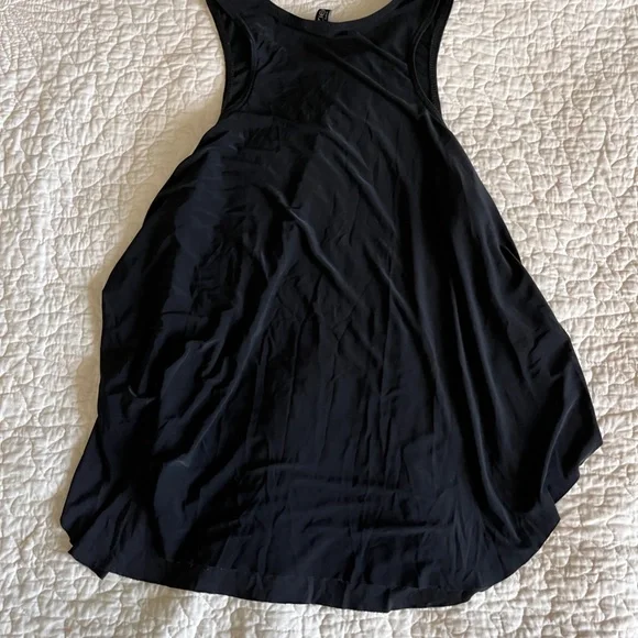 Onziie Yoga Top with Side Cutouts - Picture 3 of 5